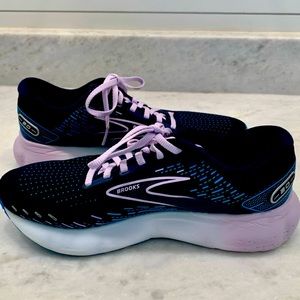 Brooks Glycerin 20 size 9W